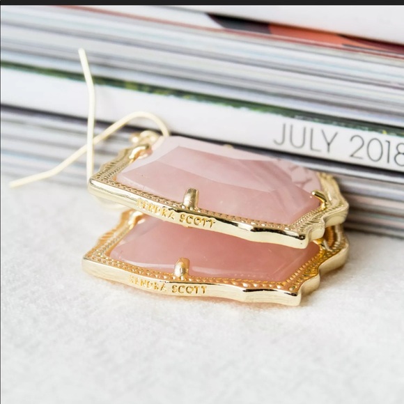 NWT Kendra Scott Kirsten Gold W Rose Quartz  Drops - Picture 5 of 5